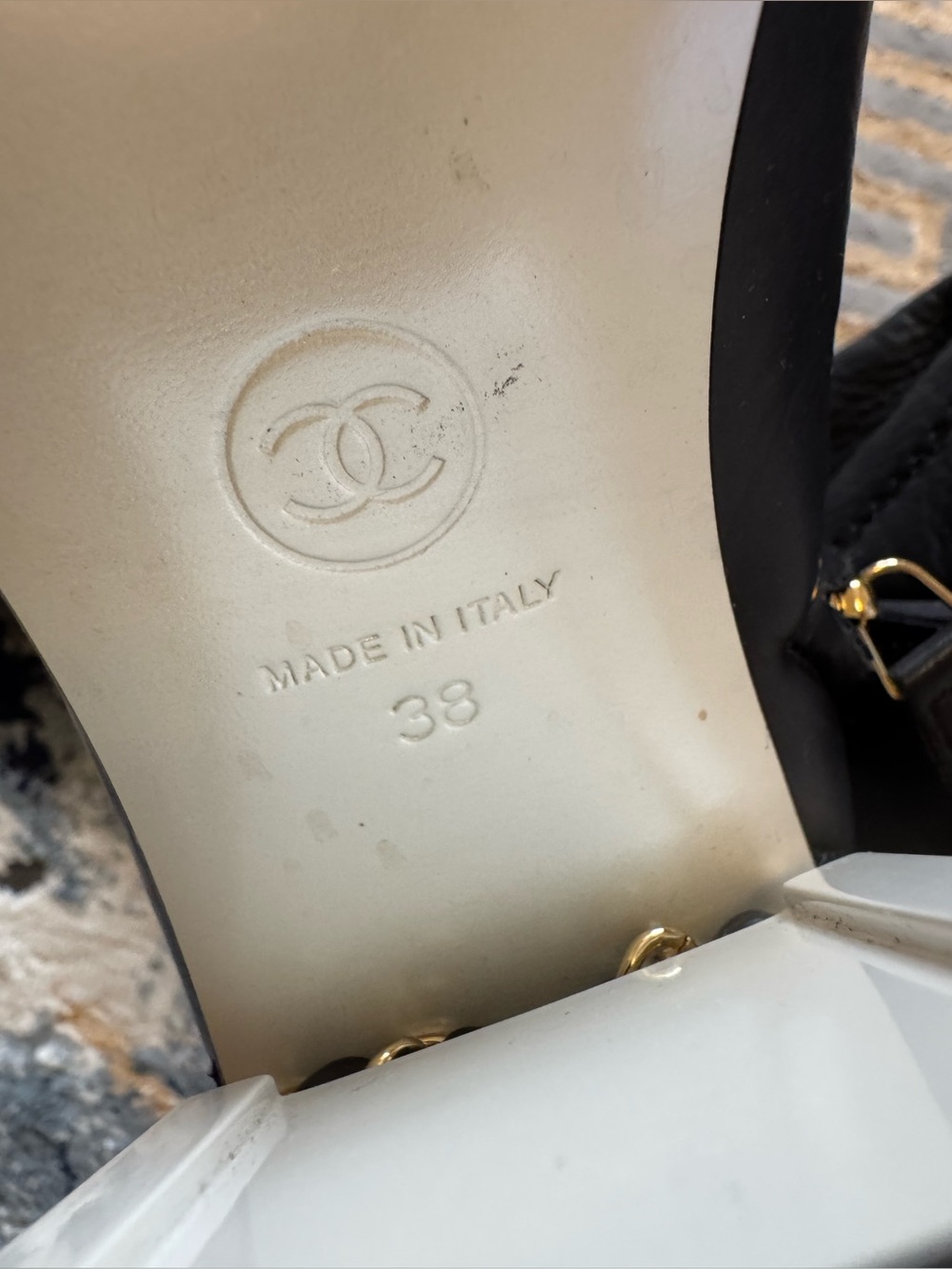 Chanel black leather Over-The-Knee Women's Boot with chain Accent Heel cc logo - Picture 12 of 16